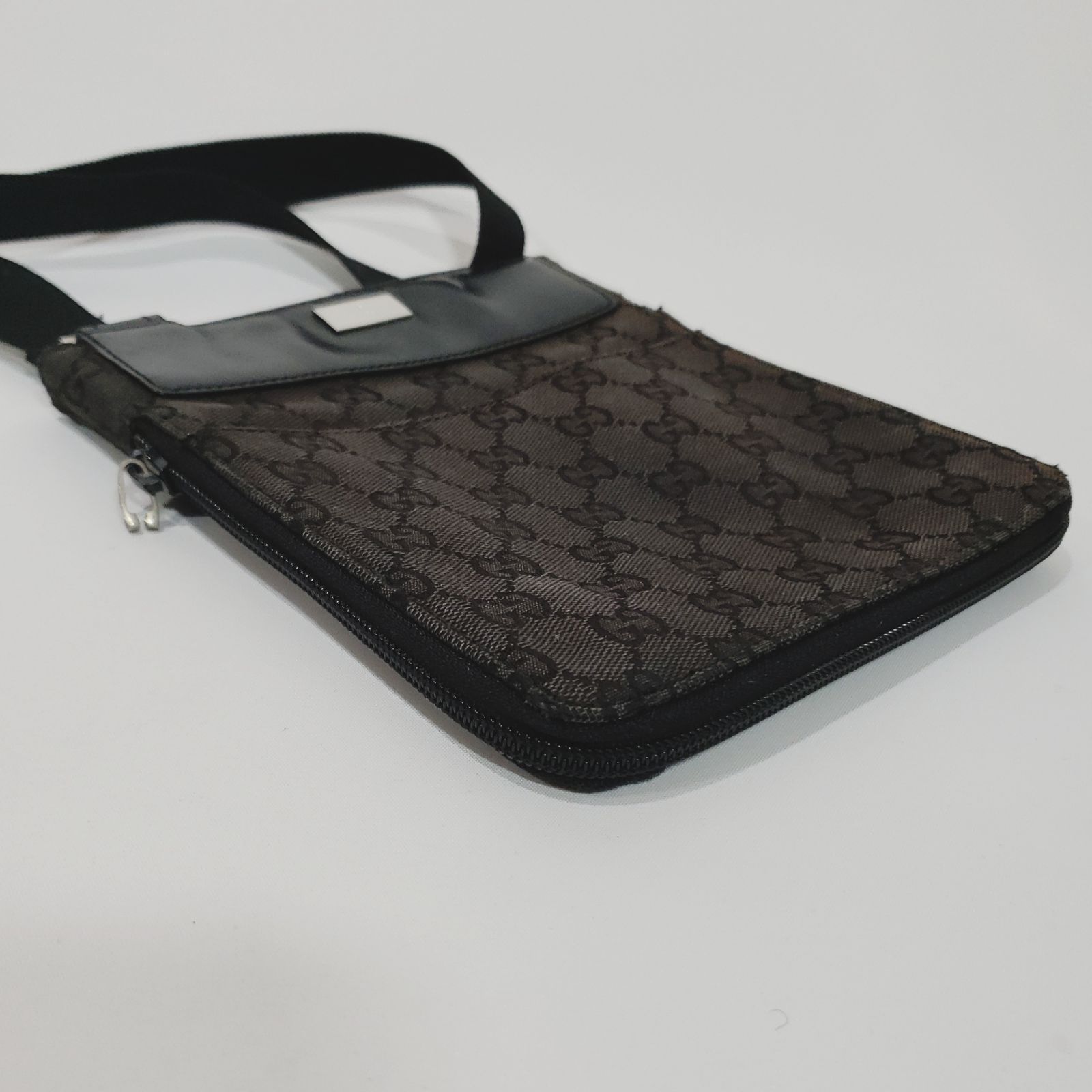 グッチ ショルダーバッグ サコッシュ GG キャンバス グッチ ワンショルダーバッグ GG キャンバスレザー サコッシュ