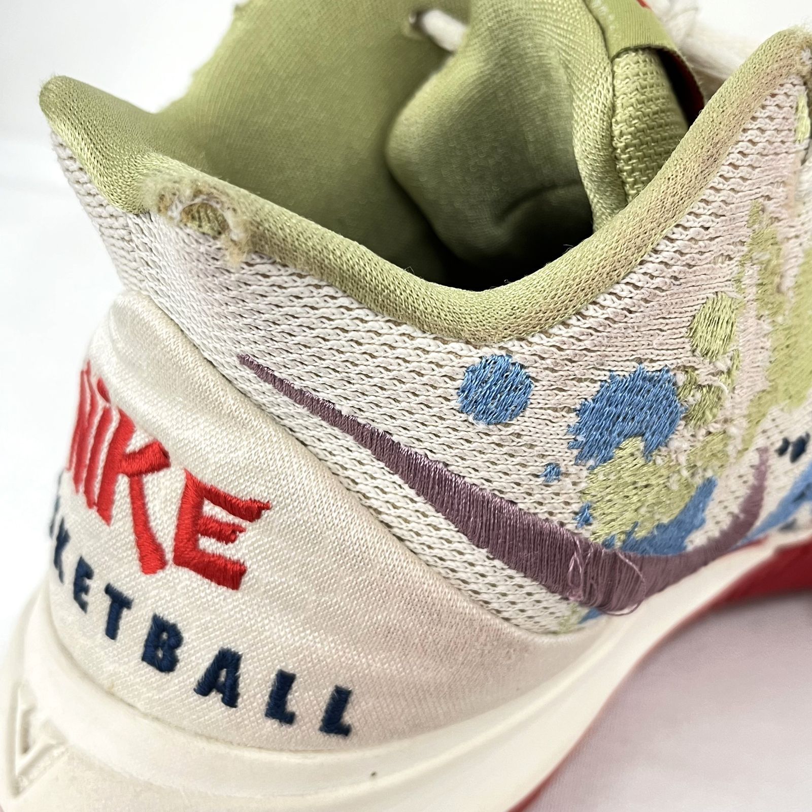 NIKE ナイキ KYRIE5 BANDULU EP カイリー5 バンデュール メンズ 箱