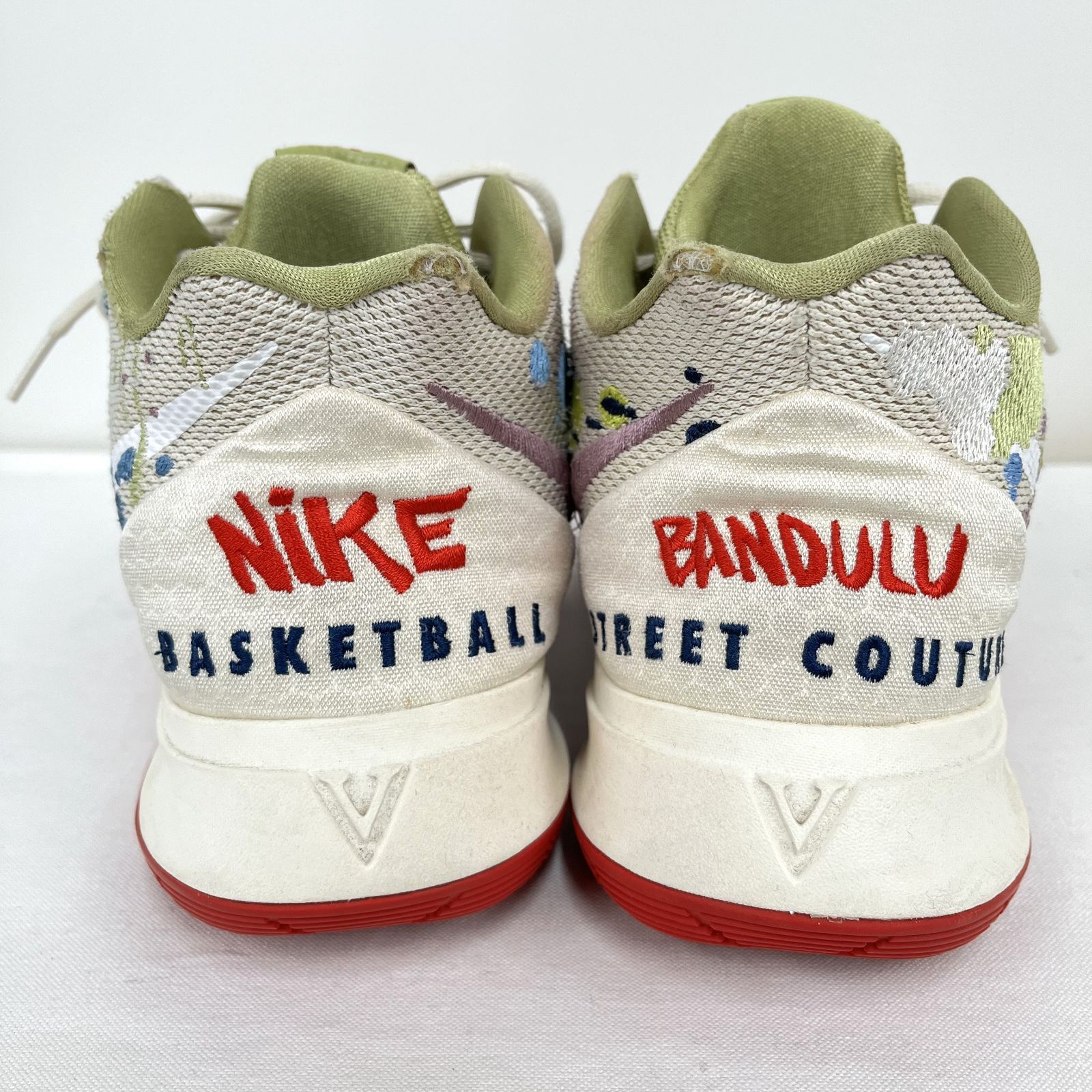 ナイキ カイリー5 EP バンデュール 27cm ナイキ カイリー5 EP バンデュール 27cm ナイキ × バンデュール