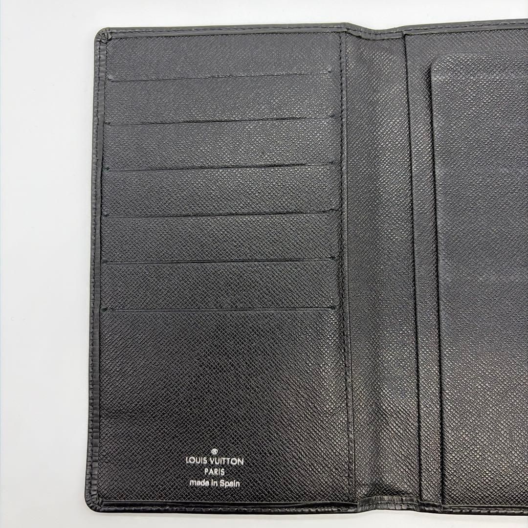 美品⭐ルイヴィトン エピ ポルトシェキエ カルトクレディ 長財布 黒