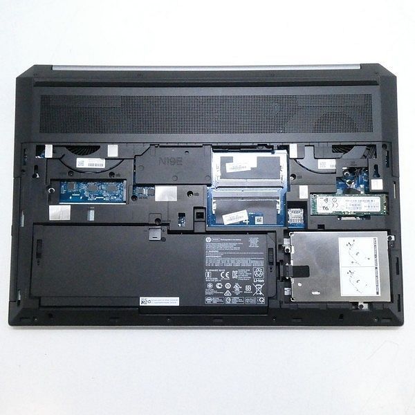 17型 HP ZBook 17 G6 Core i7-9850H/32GB/M.2 SSD512GB(NVMe)+HDD1TB