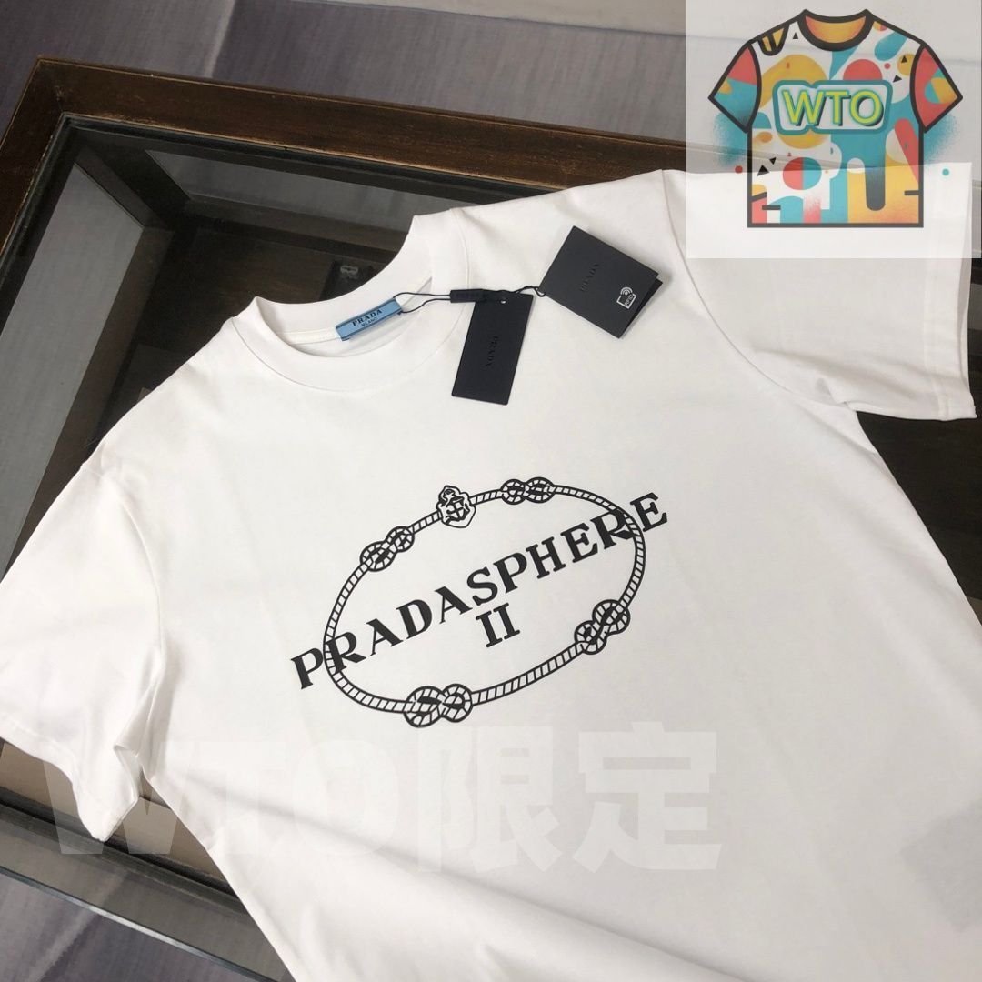 ★ほぼ未使用★ PRADA プリントロゴ Tシャツ ホワイト　サイズL 本日限定特価】PRADA 春夏 ロゴプリントTシャツ [本日特価|新品未使用