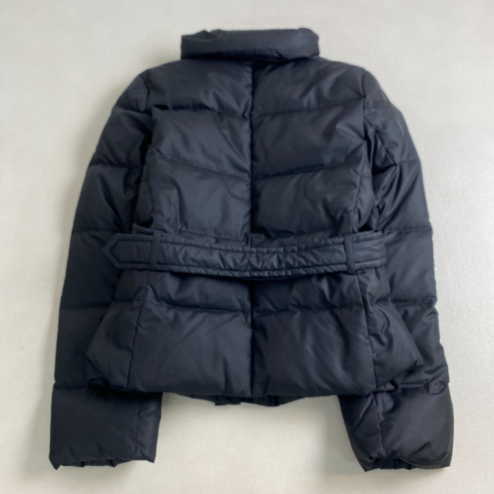 バーバリーロンドン ダウンジャケット ノバチェック 38 黒 バーバリーロンドン ダウンジャケット ノバチェック ベルト Burberry