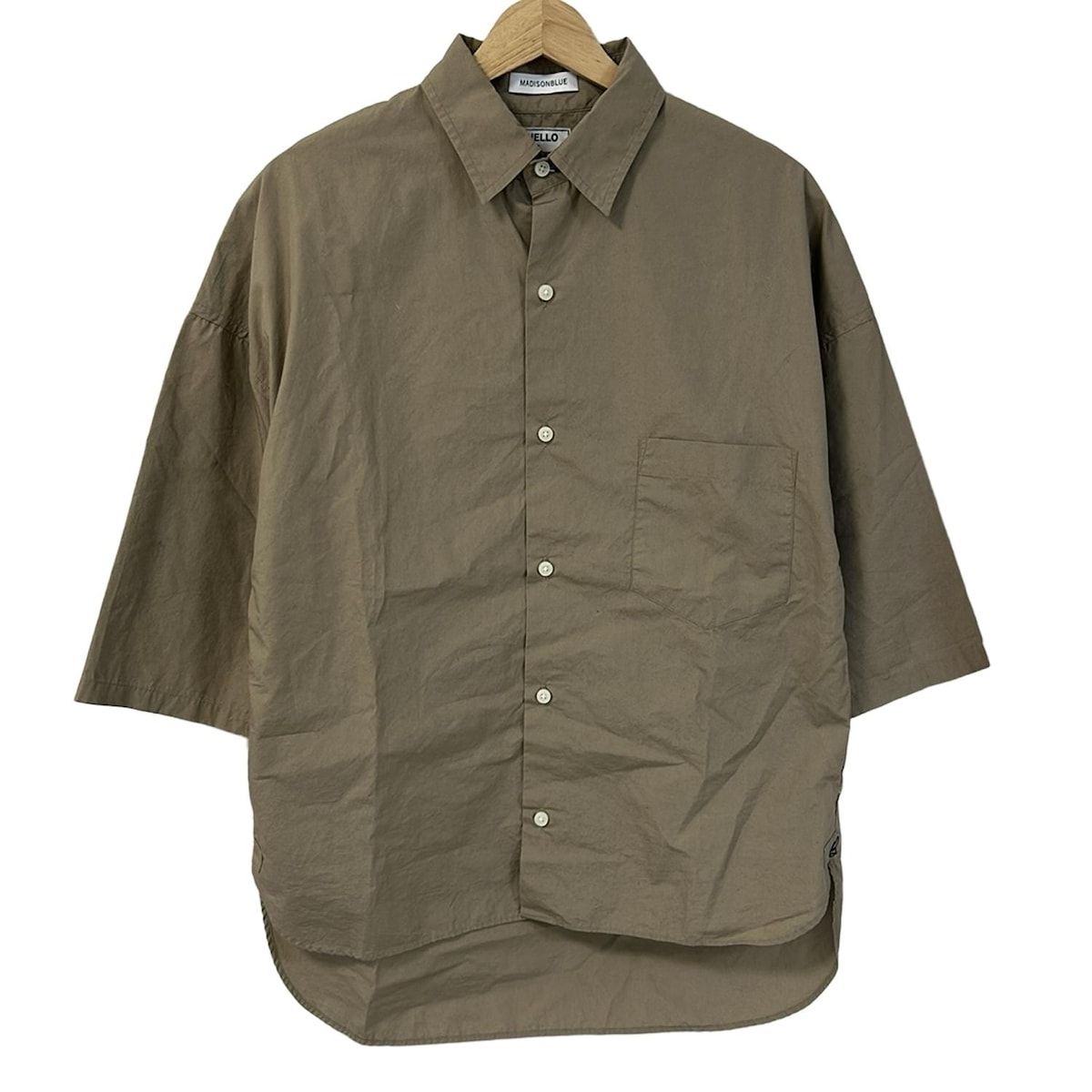 MADISONBLUE ベージュ 長袖シャツ　01サイズ MADISONBLUE - MADISON BLUE(マディソンブルー) 長袖シャツブラウス