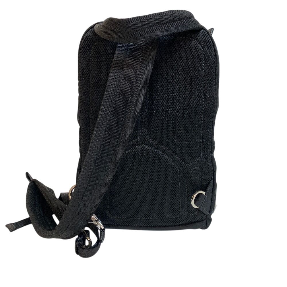 PRADAプラダ 2VZ013 トライアングルロゴ 三角プレート ワンショルダー