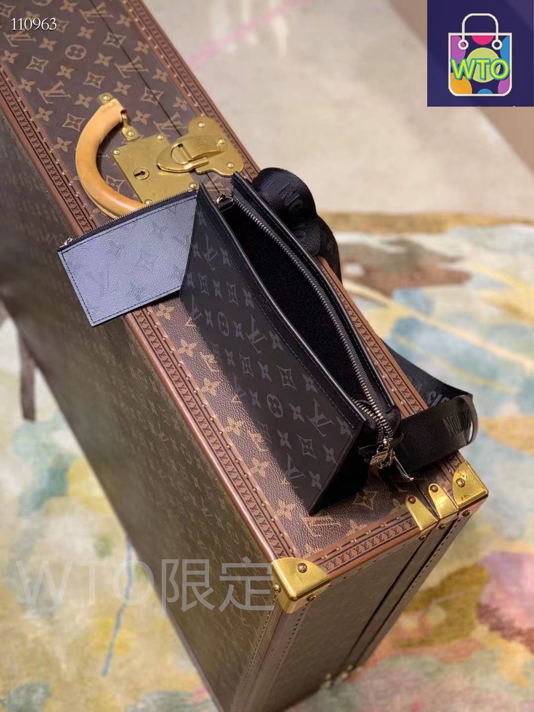 本日限定特価】ルイヴィトン LV ガストン ウェアラブルウォレット 22