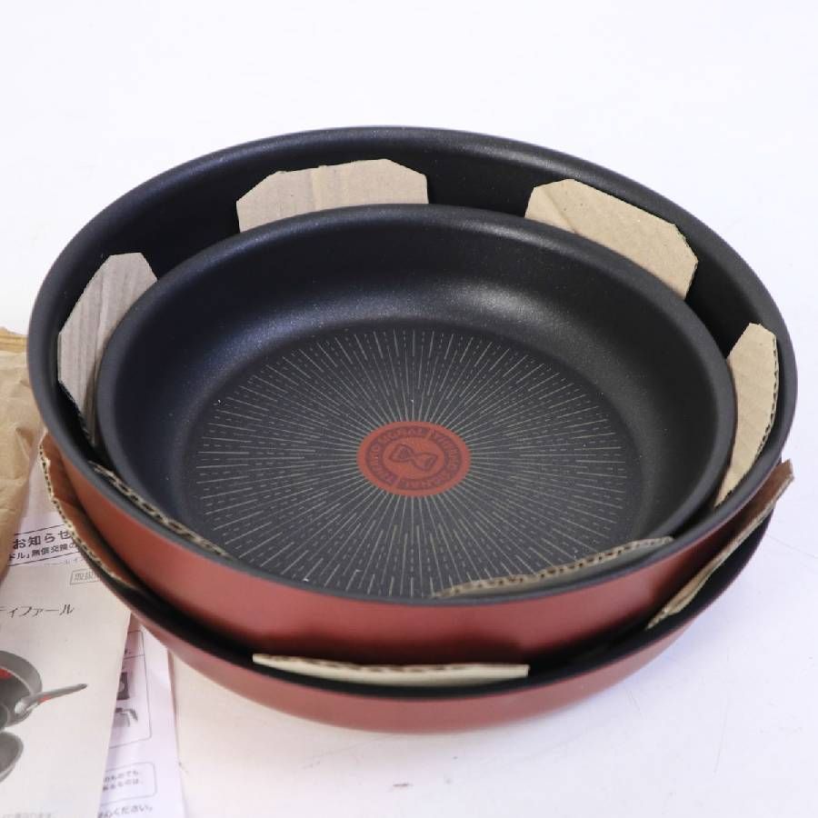 値下未使用 T-fal インジニオ・ネオ IHガーネット・アンリミテッドセット6 T-fal ティファール インジニオネオ IH ガーネット アンリミテッド