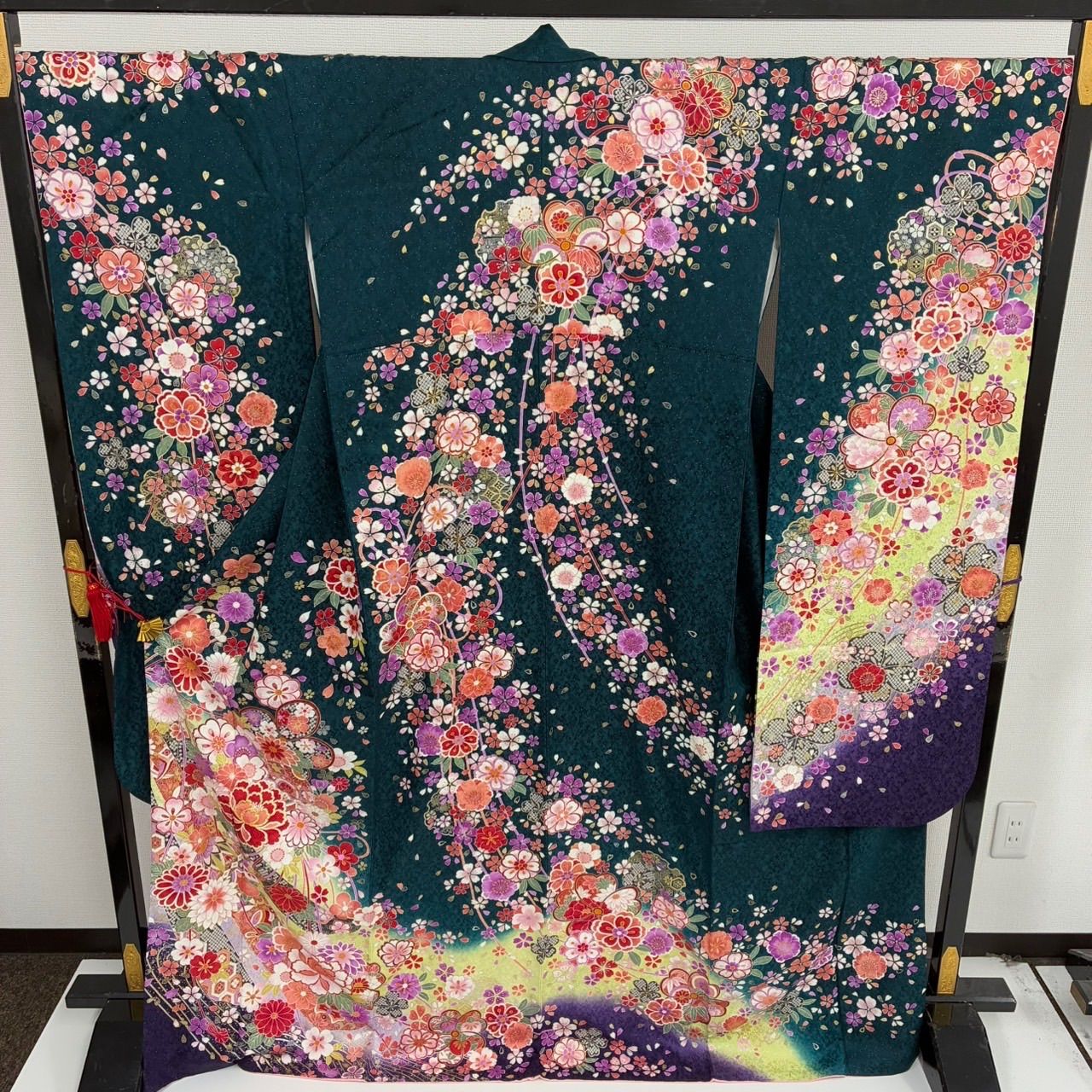 振袖 銀通し トールサイズ 華やかなデザイン ガード加工 正絹 着物 MK