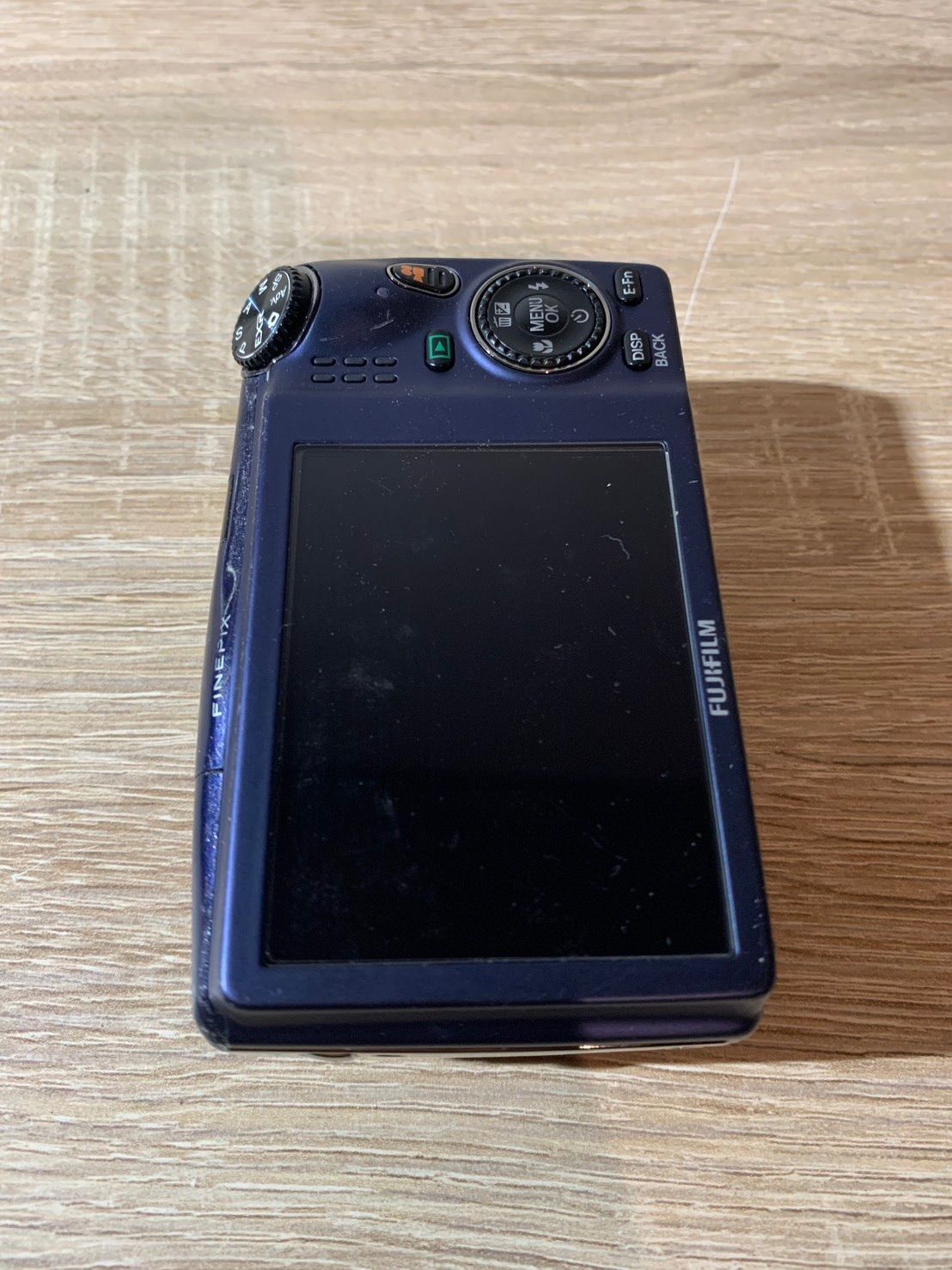 【動作品・備品元箱付】FUJIFILM FINEPIX F900EXR BLUE Fujifilm Finepix F900EXR - PictureCorrect