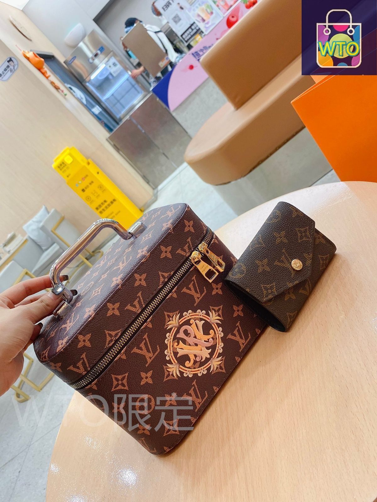 極美品 LOUIS VUITTON ルイヴィトン ショルダーバッグ ハンドバッグ