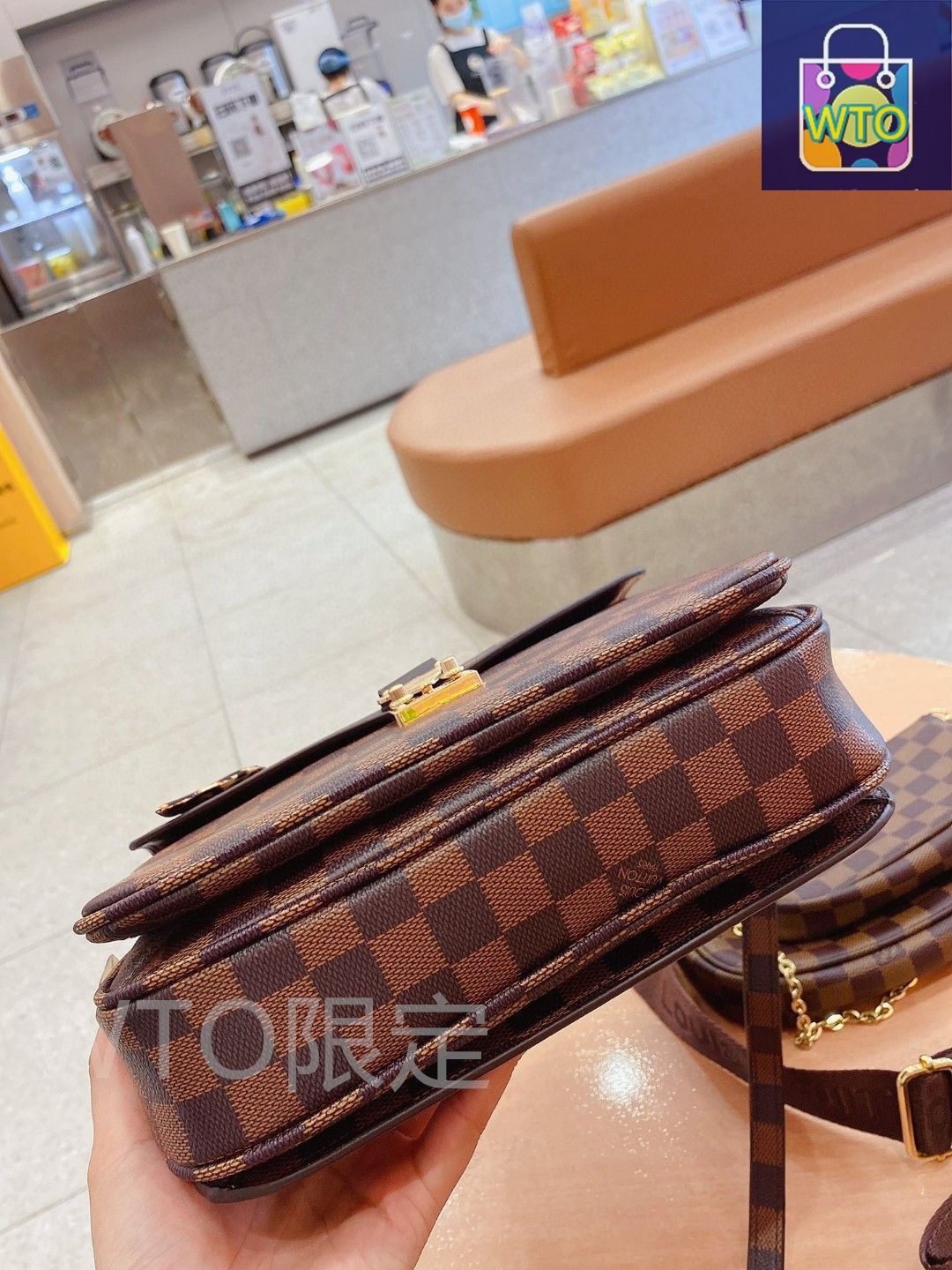 Louis Vuitton ショルダーバッグと財布セット LOUIS VUITTON ルイヴィトン ショルダーバッグ 財布 3点セット｜本日
