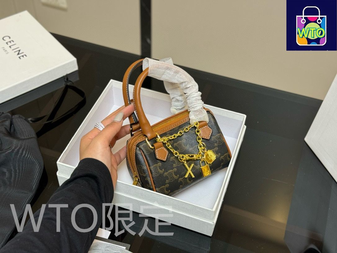 Celine] ピローバッグ - 専用ボックス付き | セリーヌ レディース