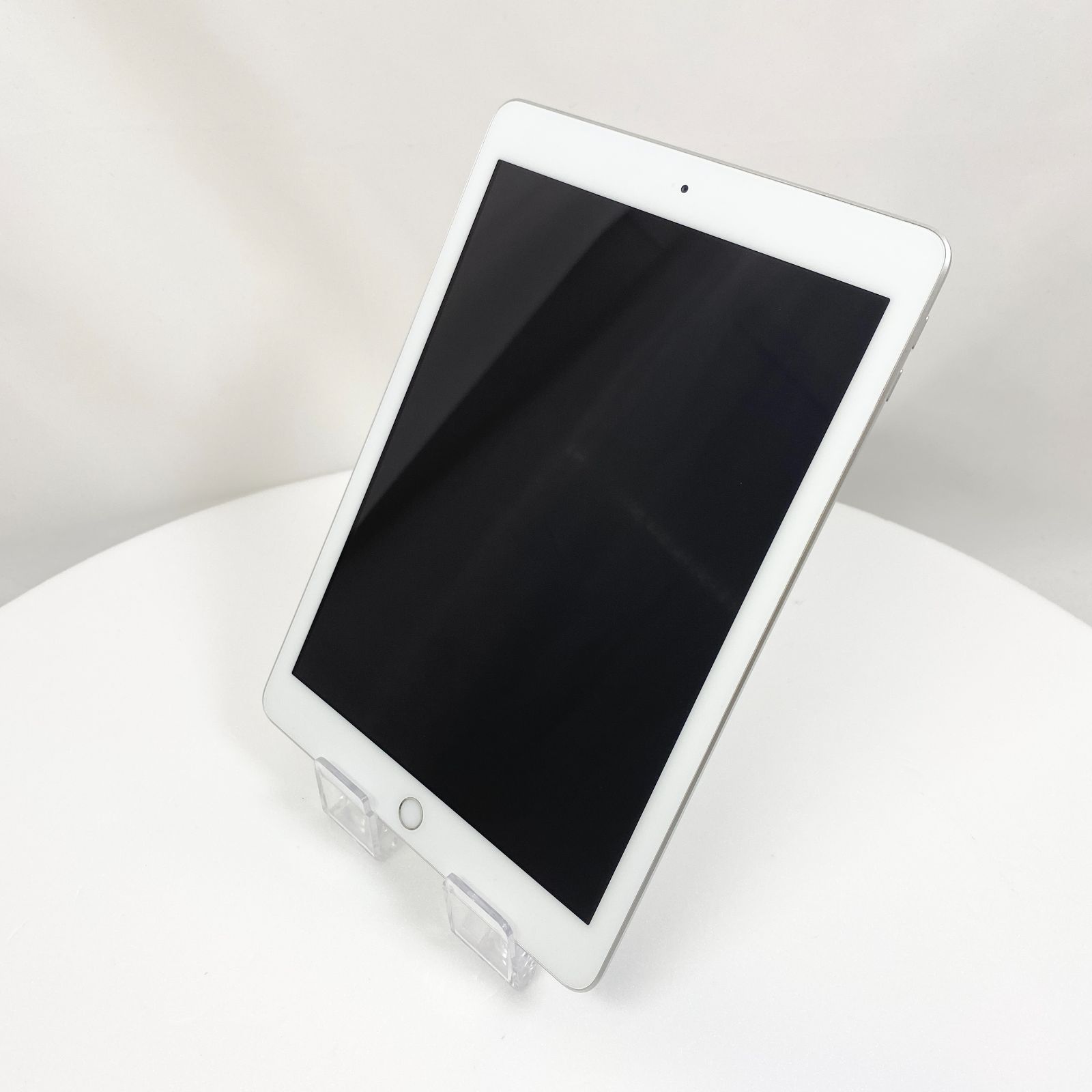 Apple iPad 第六世代　32GB シルバー 本体 Amazon.co.jp: 【整備済み品】 Apple iPad (第6世代) Wi-Fi +