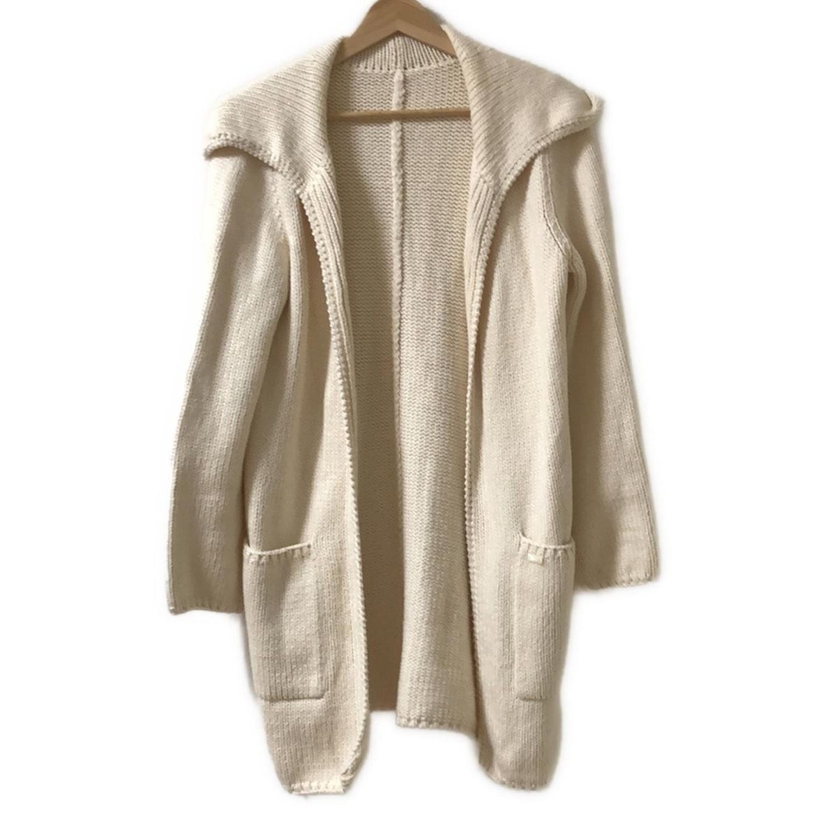 フォクシー FOXEY ✨カーディガン　エアリーロング ロゴプレート　長袖 フォクシー FOXEY ✨カーディガン エアリーロング ロゴプレート 長袖