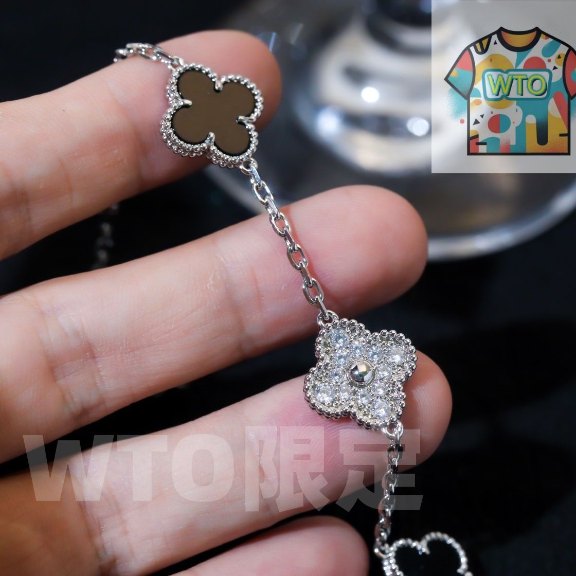 最終お値下げ新品Van Cleef & Arpels 5モチーフ ブレスレット 新作Van Cleef&Arpelsヴィンテージ アルハンブラ ブレスレット、5