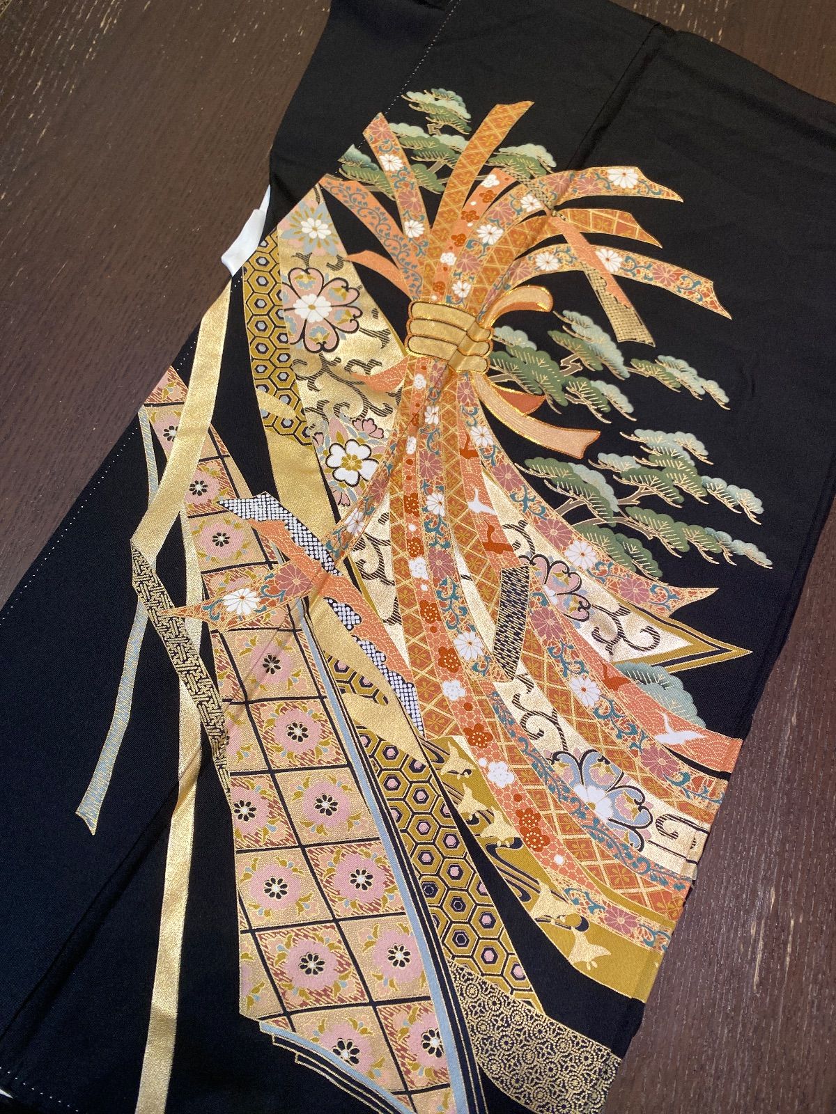 まとめ売り】正絹留袖5枚 リメイク素材 ハンドメイド向け - メルカリ