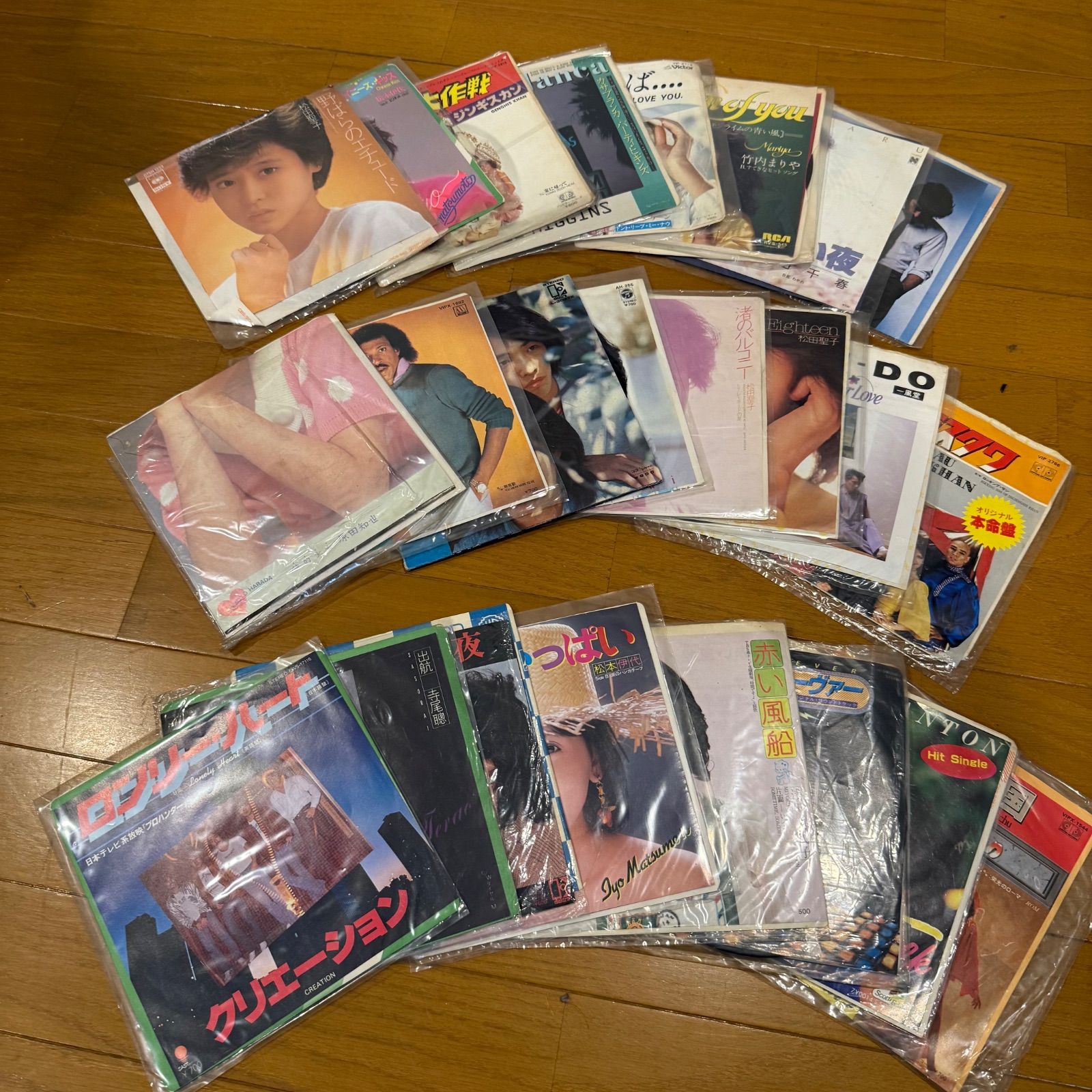 used 人気レコード4枚まとめ売り 1/18(土)日本のロック/ポップス廃盤レコードセール実施致します