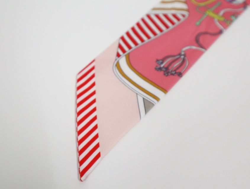 エルメス HERMES Twilly 鞍職人の花束 2025春夏 H062842S 02 ピンク