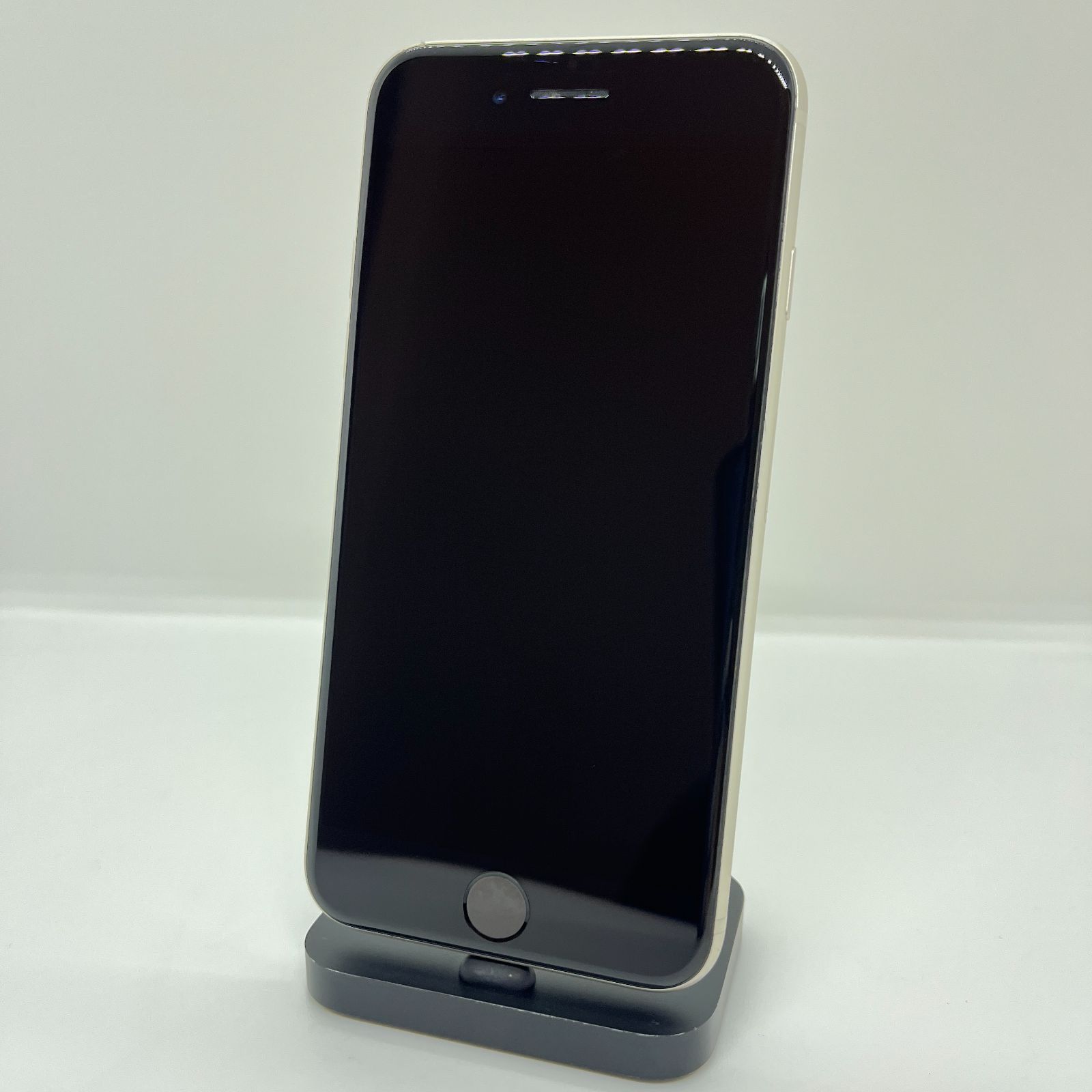 バッテリー最大容量100％】iPhoneSE3 64GB スターライト【SIMロック