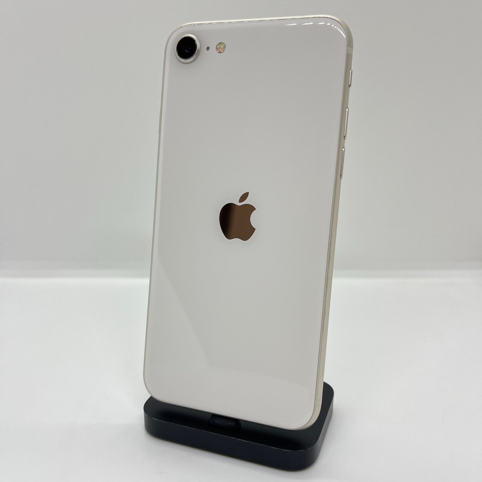 バッテリー最大容量100％】iPhoneSE3 64GB スターライト【SIMロック