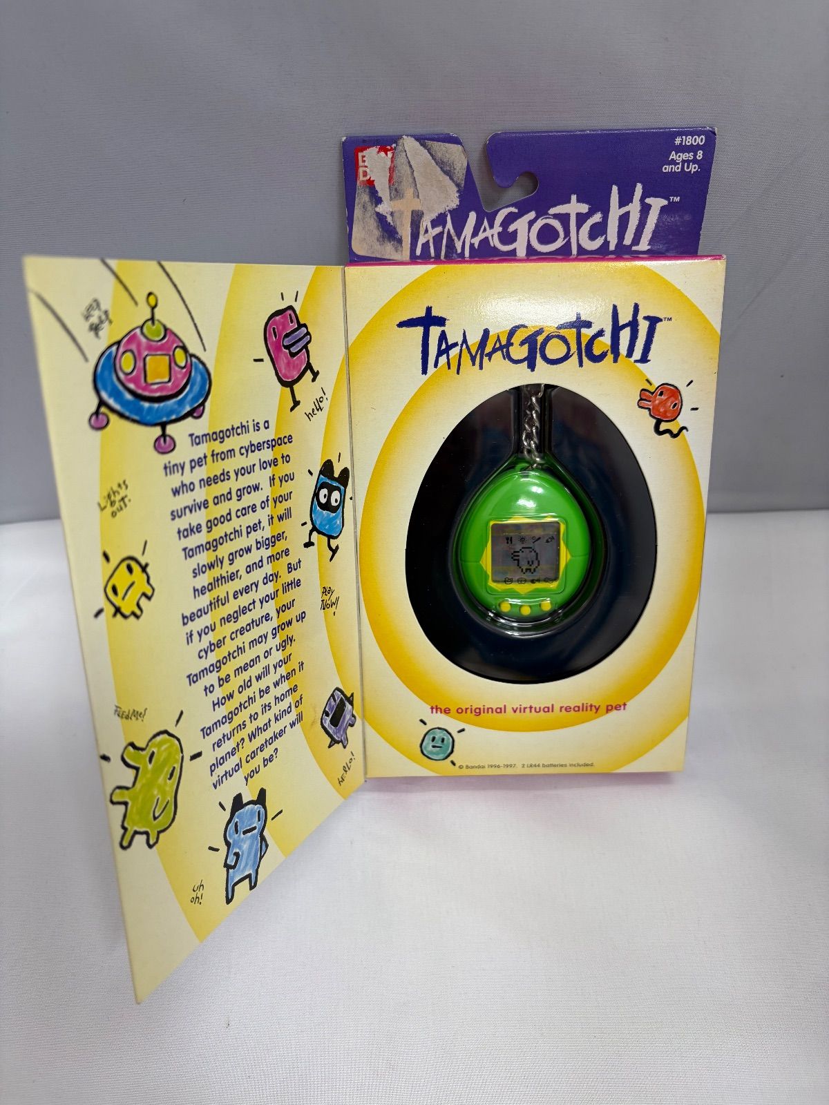 たまごっち バンダイ TAMAGOTCHI 海外版 グリーン 未使用 - メルカリ