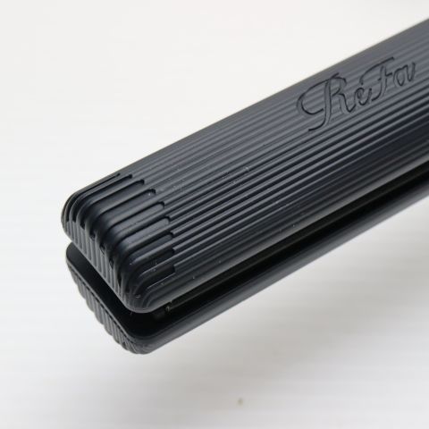新品同様 ReFa STRAIGHT IRON PRO ストレートアイロンプロ ブラック