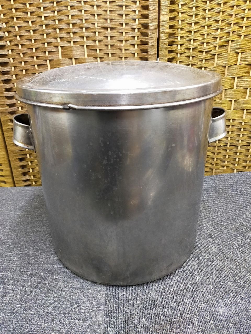 中古⚪️ステンレス製 寸胴鍋 約30L 中古⚪️ステンレス製 寸胴鍋 約30L