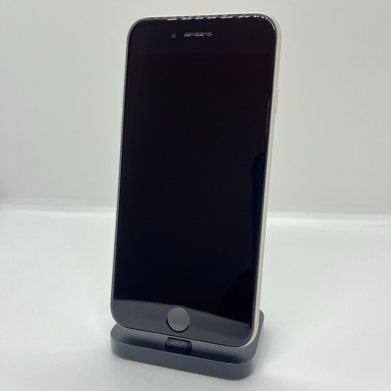 バッテリー最大容量100％】iPhoneSE3 64GB スターライト【SIMロック