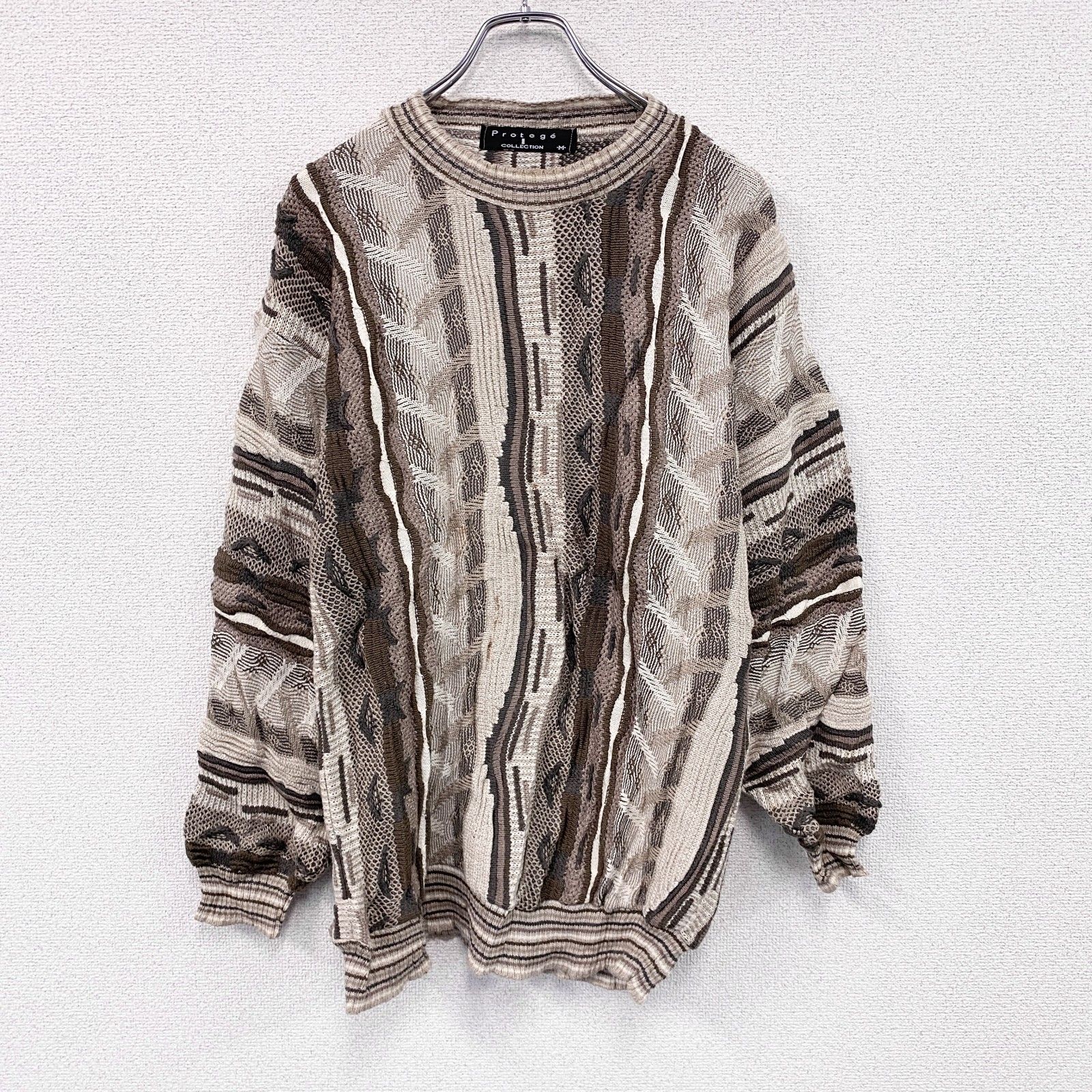 【3Dニット】 Protege COLLECTION オーバーサイズ 3Dニット】 Protege COLLECTION オーバーサイズ - メルカリ