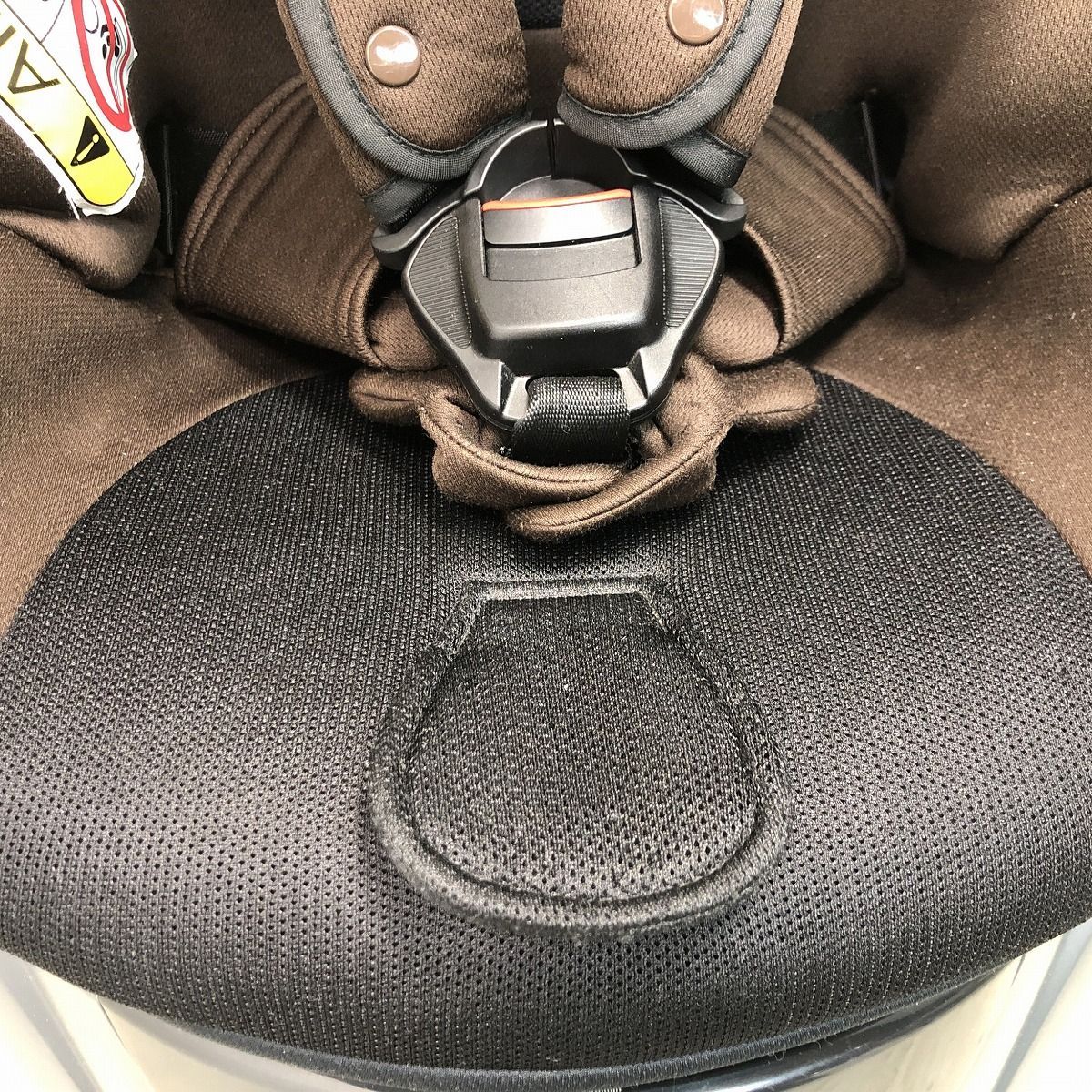 Aprica 回転式チャイルドシート 「ディアターンプラス」ブラウン／おまけ付き Aprica 回転式チャイルドシート 「ディアターンプラス」ブラウン