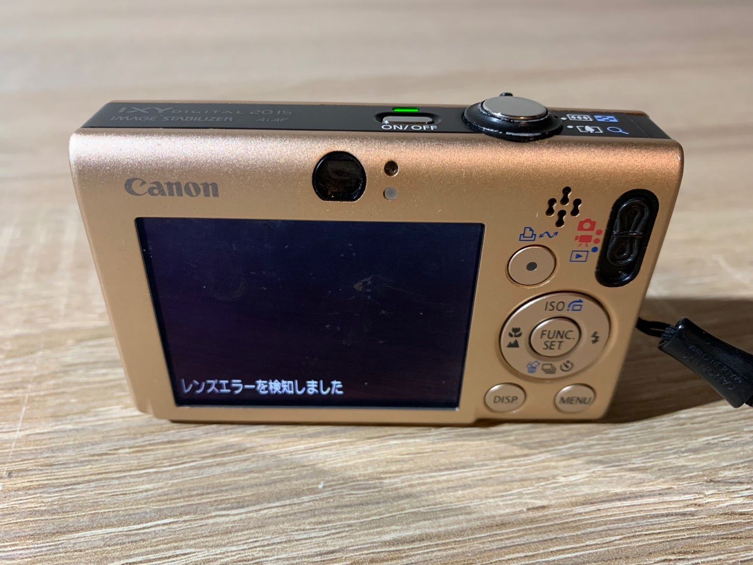 Canon コンパクトデジカメ IXY Digital 20 IS ゴールド キャノン/IXY DIGITAL 20 IS/コンパクトデジタルカメラ/色:キャメル