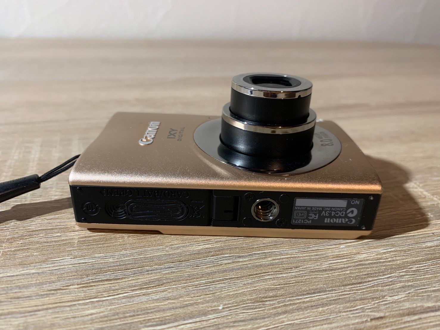 ✨美品✨動作OK✨CANON IXY DIGITAL 20IS ゴールド 6620 Canon IXY DIGITAL 20 IS ゴールド デジカメ - メルカリ