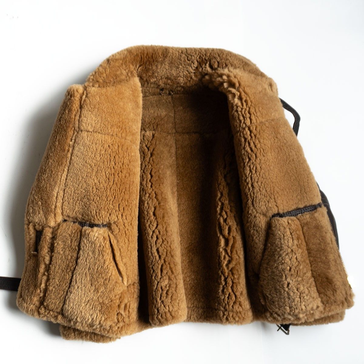 イギリス軍】【ROYAL AIR FORCE IRVIN JACKET】【B-3 ムートン