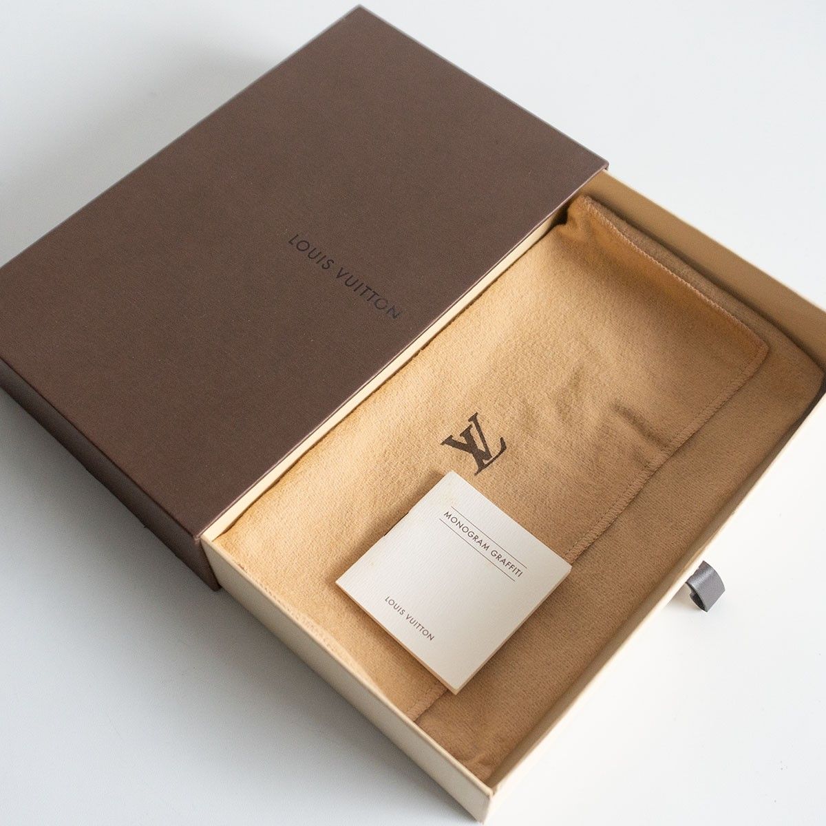 美品 ルイヴィトン ポルトモネクレディ モノグラム 二つ折り財布 A0009 楽天市場】【財布】LOUIS VUITTON ルイ ヴィトン モノグラム