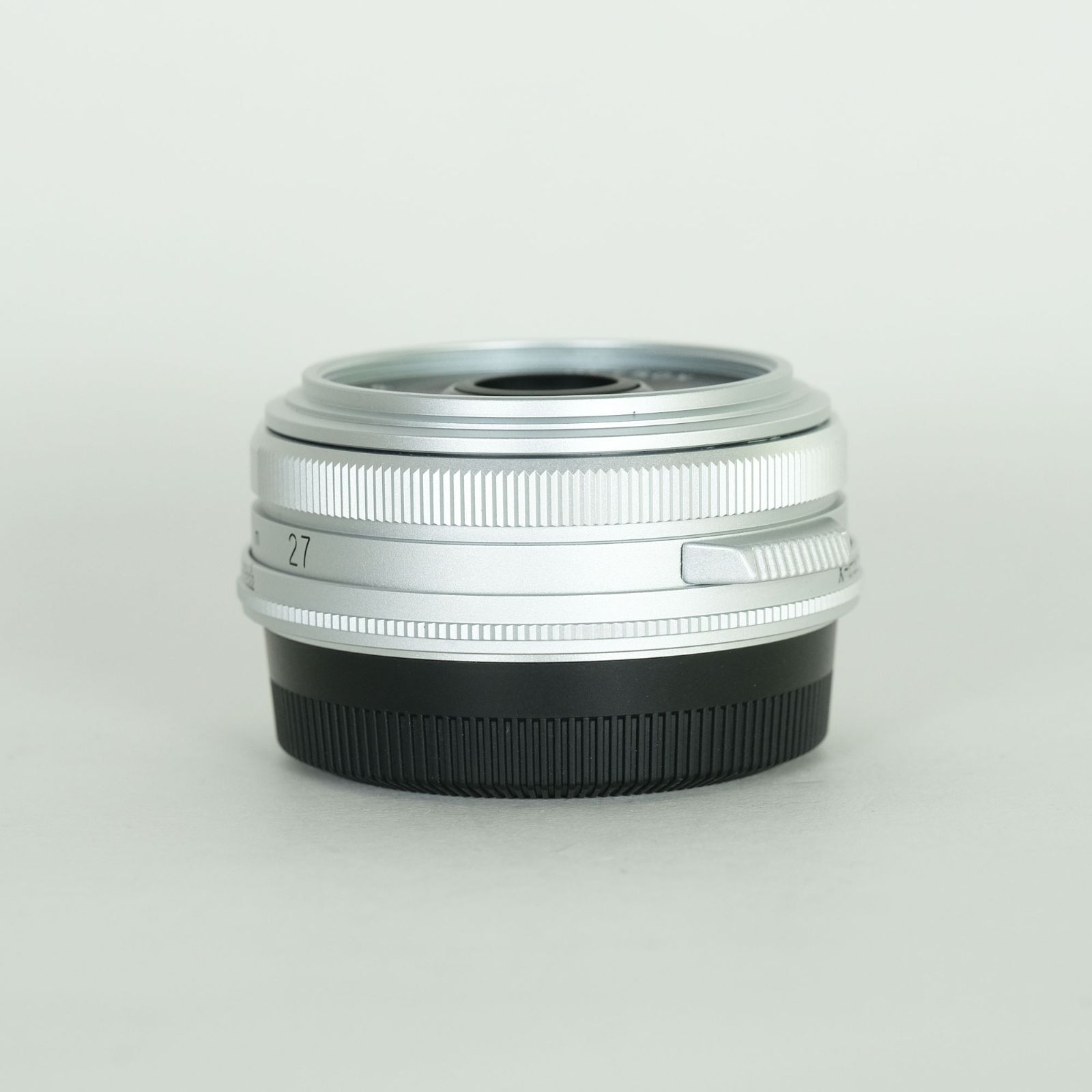 美品] Voigtlander ULTRON 27mm F2 X-mount（フジフイルムX用