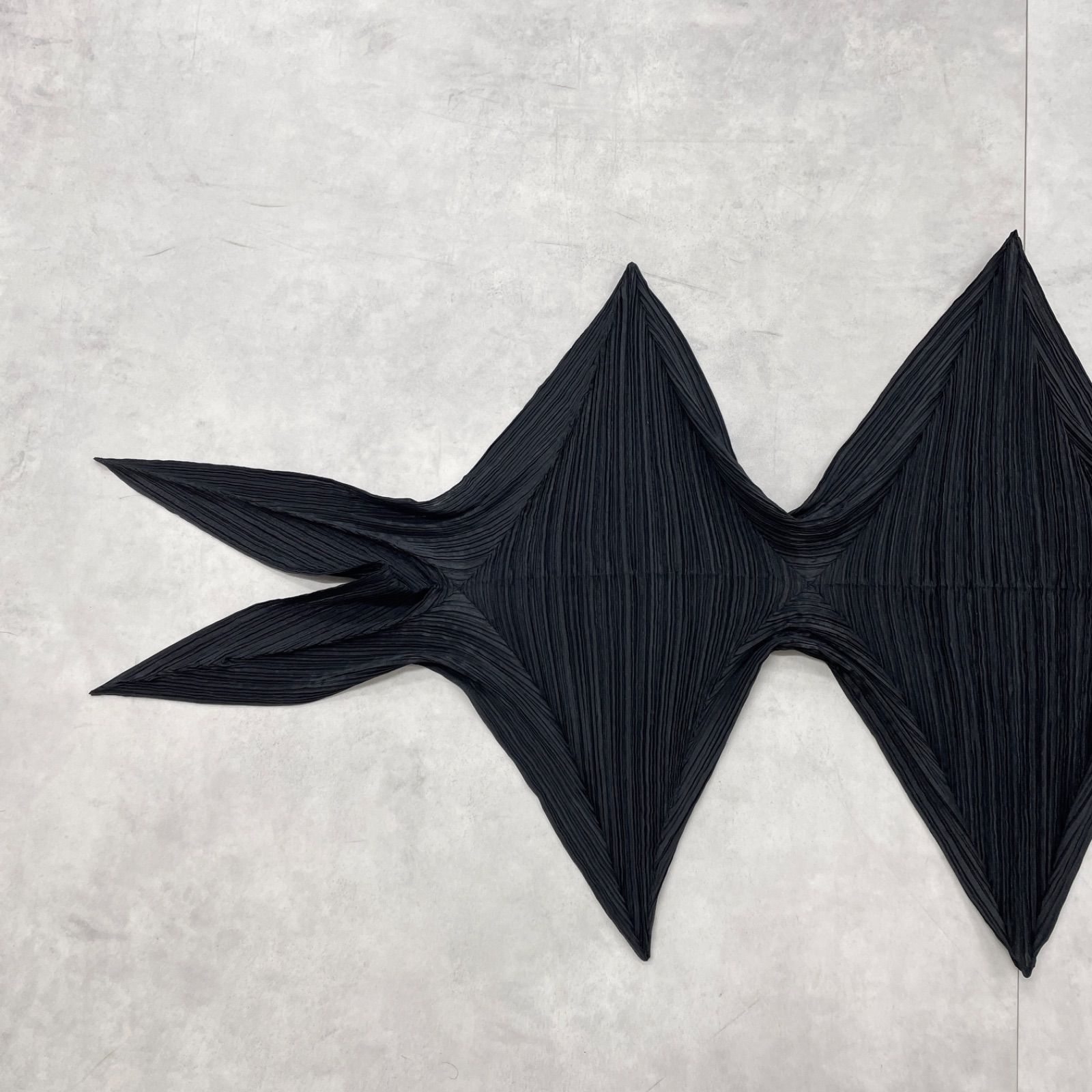 プリーツプリーズ　ストール　イッセイミヤケ 変形　ショール スカーフ プリーツプリーズ ストール イッセイミヤケ 変形 ショール スカーフ