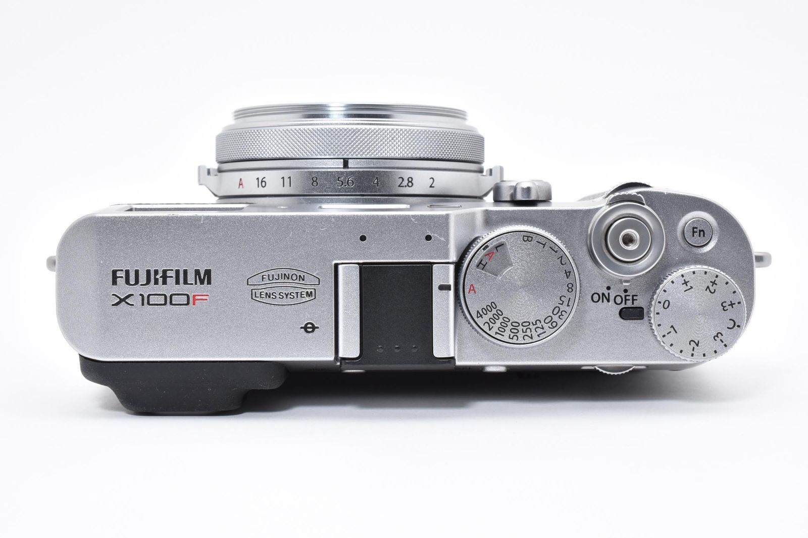 ☆極上☆ フジフイルム FUJIFILM X100F シルバー 《ショット数2675回