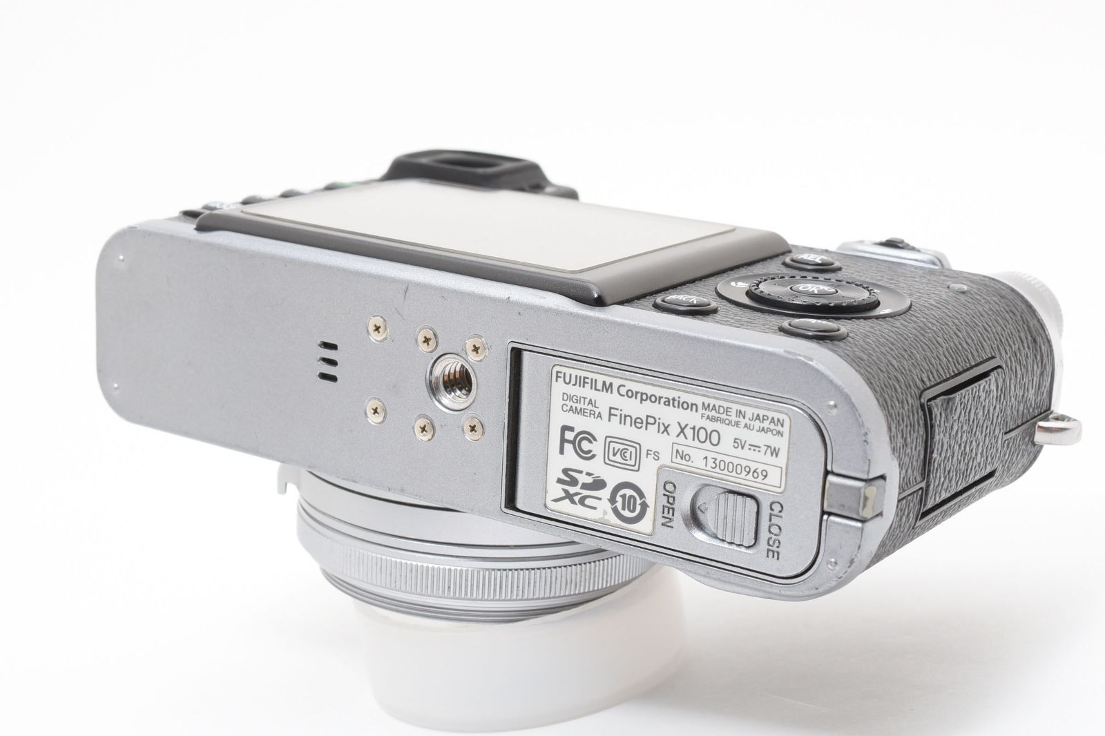 ☆レンズ光学極上☆ フジフイルム FUJIFILM FinePix X100 ☆完動品
