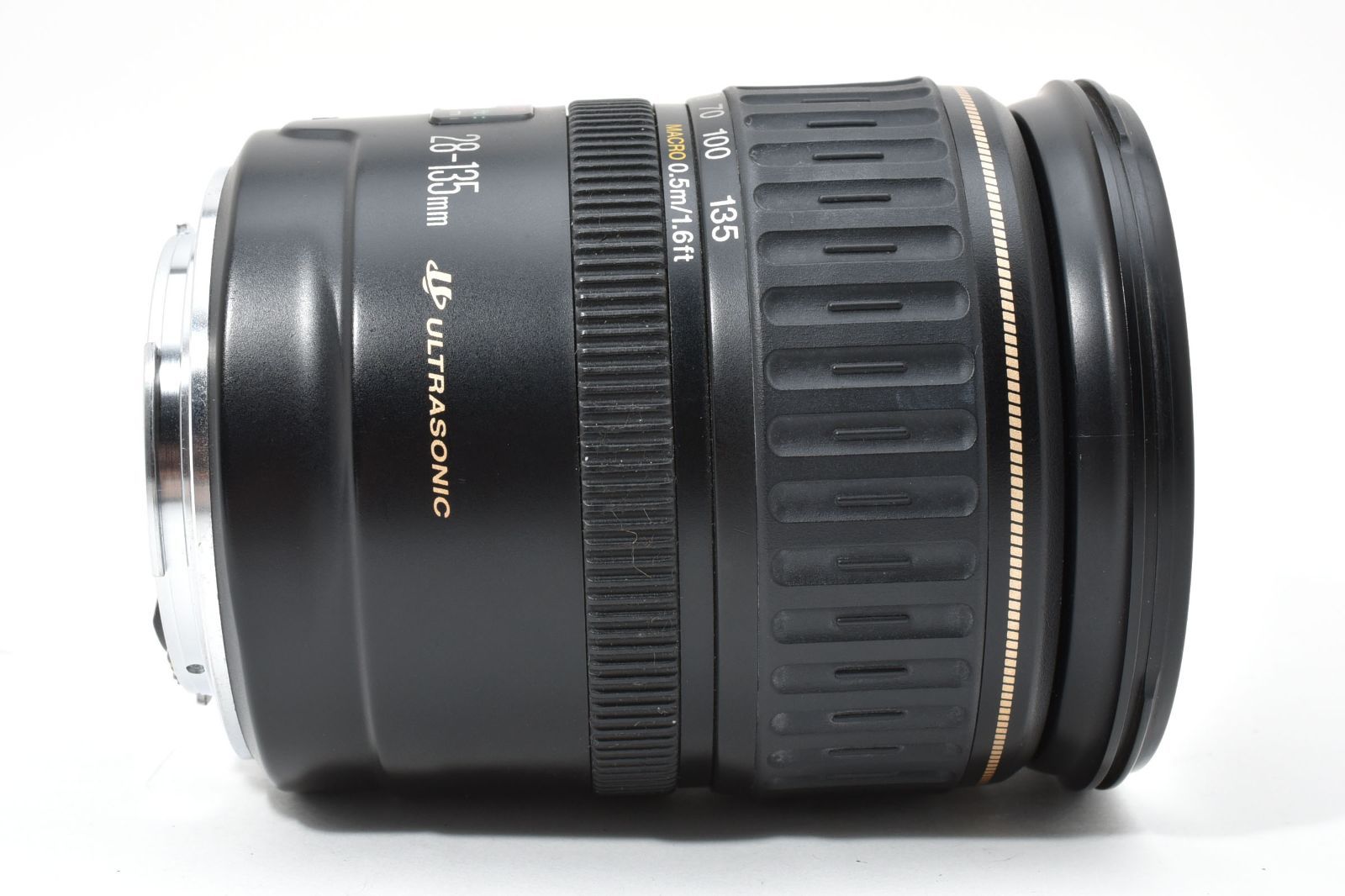 ☆外観極上☆ キヤノン Canon EF 28-135mm F3.5-5.6 IS USM 《レンズ