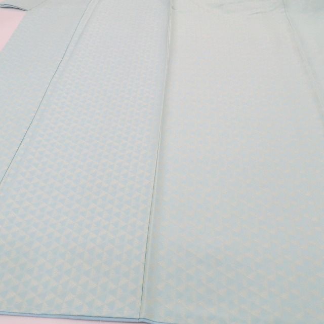 和に触れてときめくこころ”仕付け糸付