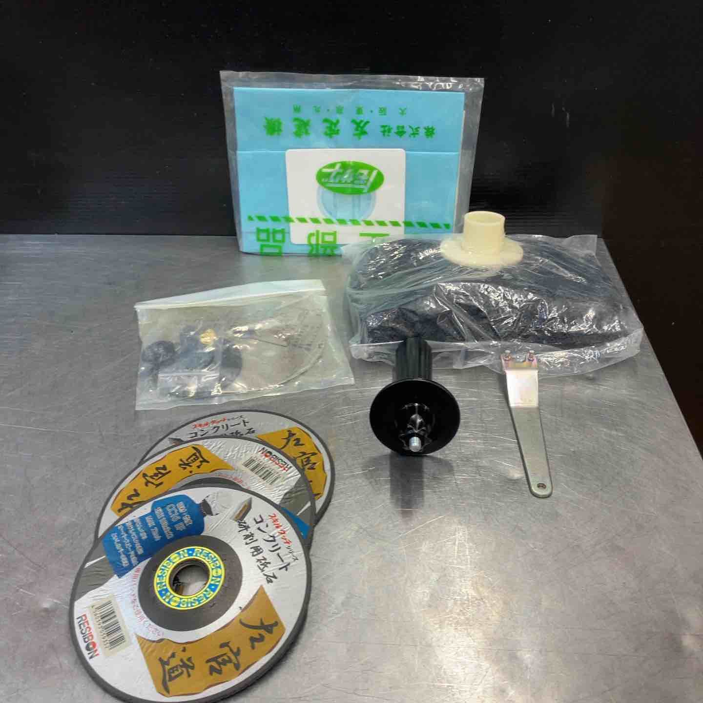 集塵ディスクグラインダー　エスカルゴ 中古品】 トモサダ(友定建機) 自吸式集塵サンダー エスカルゴ ディスク