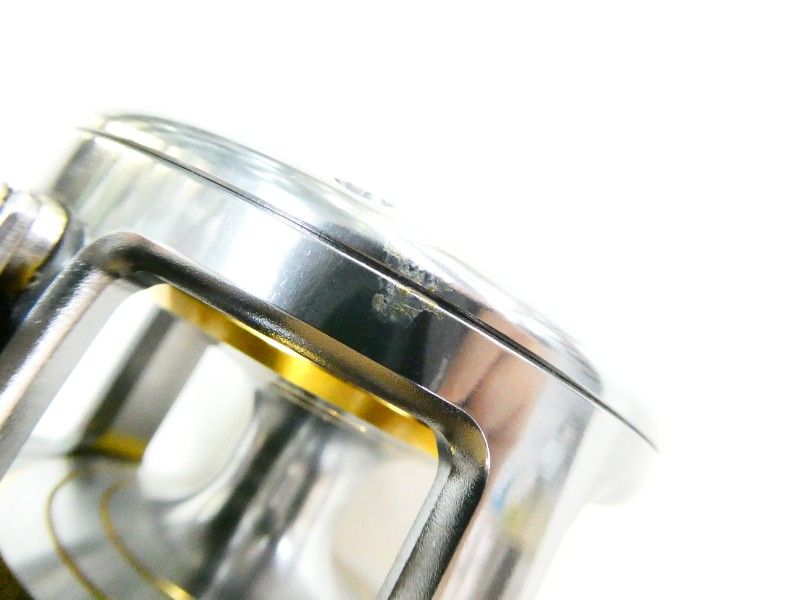 シマノ 03オシアジガー NR 2000P (03-8311150015) - メルカリ