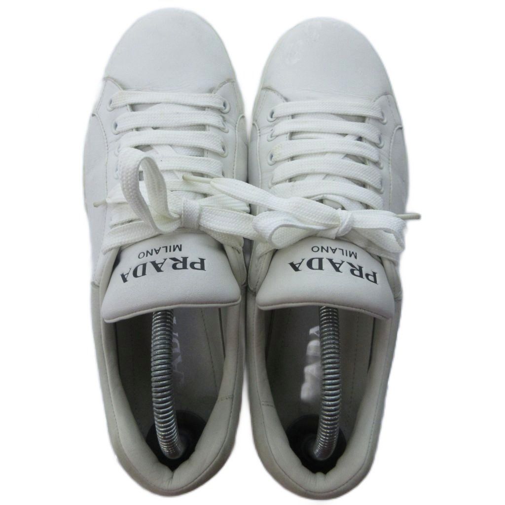 プラダ PRADA レザー ローカット スニーカー ロゴ 白 ホワイト 約26cm