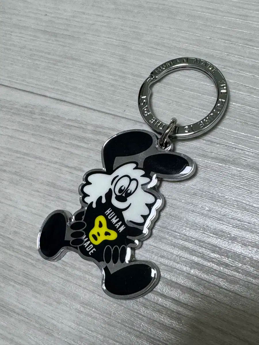 HUMAN MADE × VERDY キーホルダー