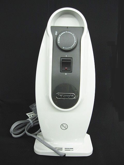 【美品】De’Longhi オイルヒーター 小型軽量 RHJ01A0505-DW Amazon | デロンギ(DeLonghi)ミニオイルヒーター [1~3畳用] ゼロ風暖房