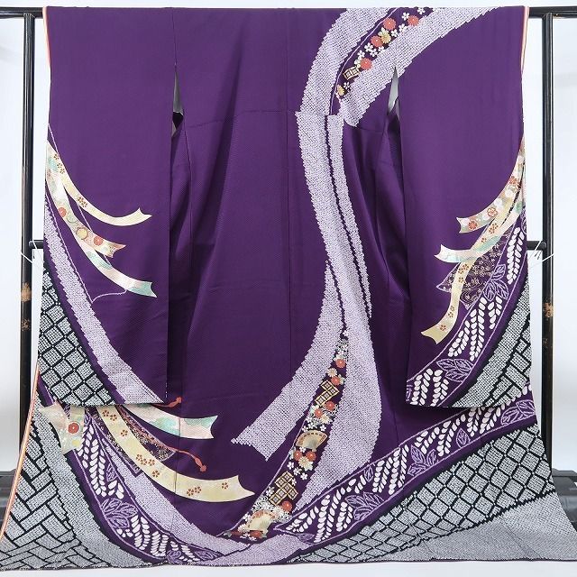 ❁tomihisa❁美品 やまと誂製 桂由美 落款 刺繍 絞り 着物 正絹 成人式