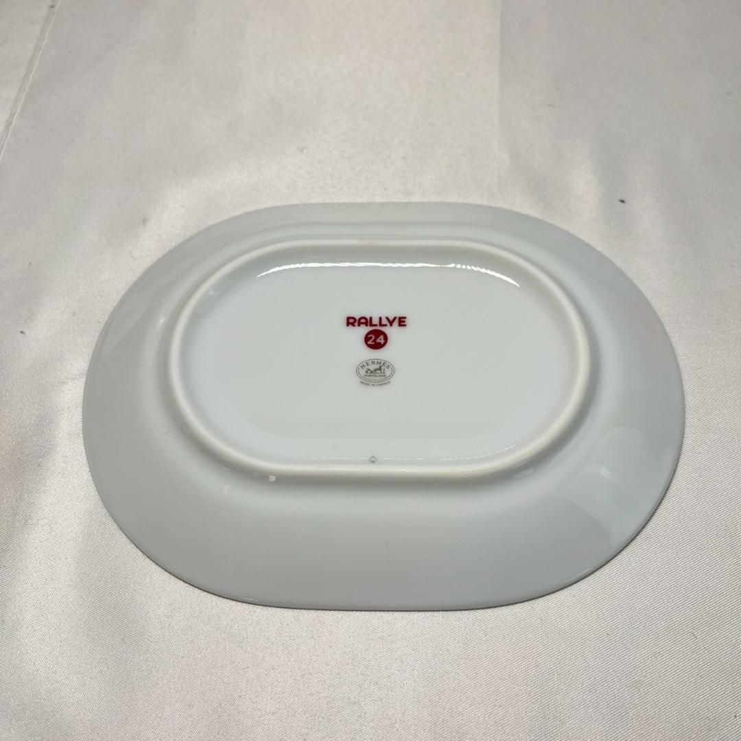 【ホワイト　2枚】エルメス ラリー 24 オーバルプレート 22cm 未使用品 HERMES エルメス ラリー24 オーバルプレート 陶器 レッド