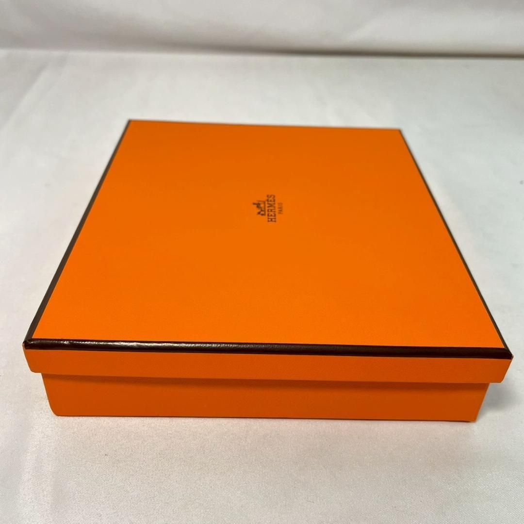 未使用品 HERMES エルメス ラリー24 オーバルプレート 陶器 レッド