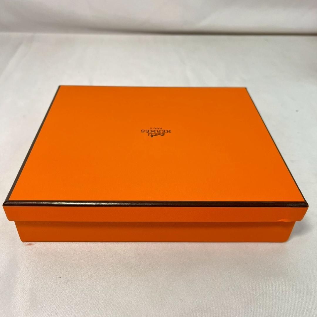 【レッド　2枚】エルメス ラリー 24 オーバルプレート 22cm 未使用品 HERMES エルメス ラリー24 オーバルプレート 陶器 レッド