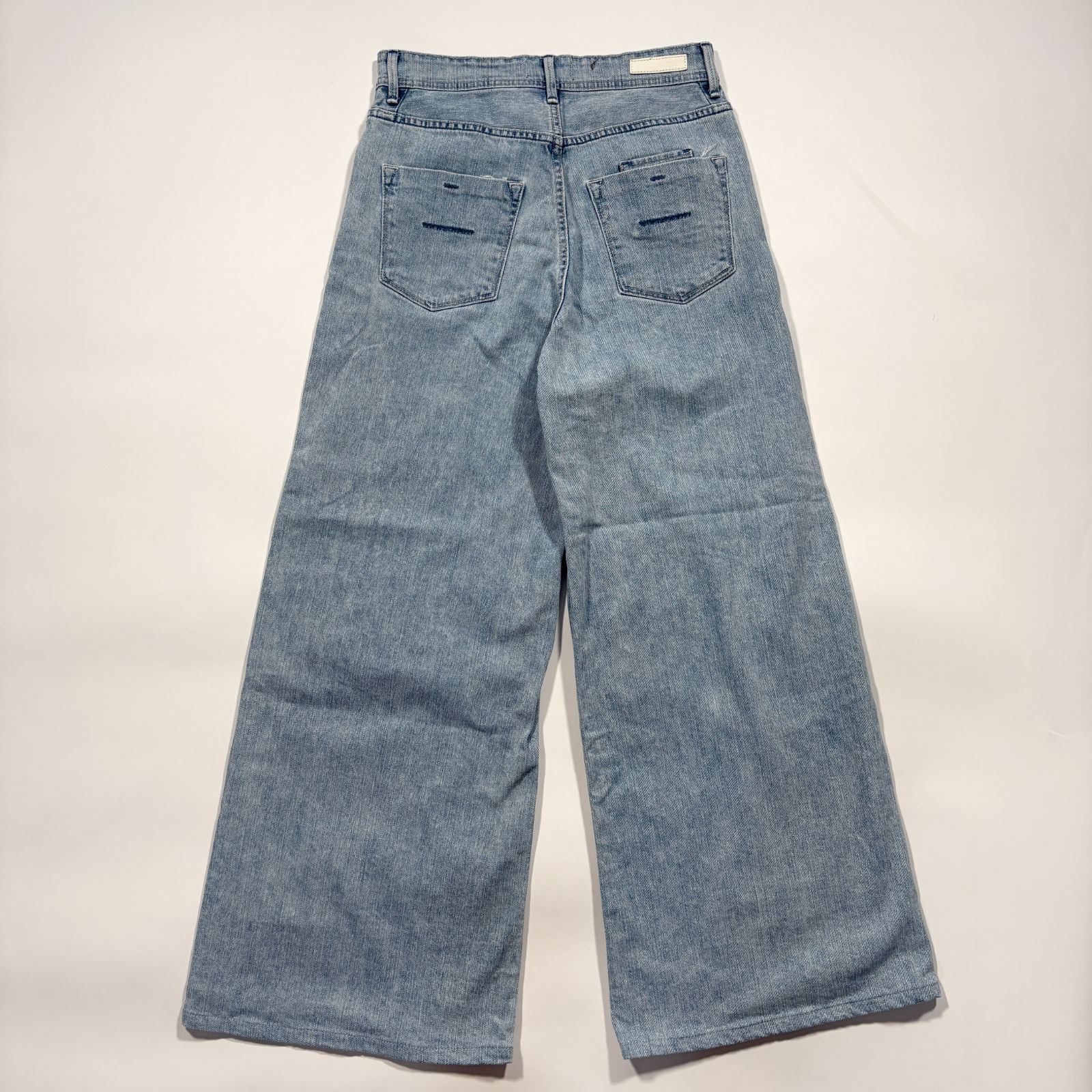 YANUK ヤヌーク ワイドフレアデニム 57151321 2025SS MFT YANUK ヤヌーク Wide Llare ワイドフレア 57151321 MFT ライトブルー